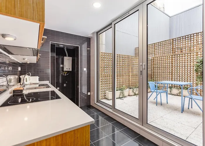 Dream On - Clerigos Lofts Apartment *