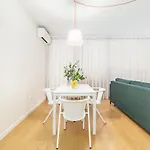 Dream On - Clerigos Lofts * Πόρτο
