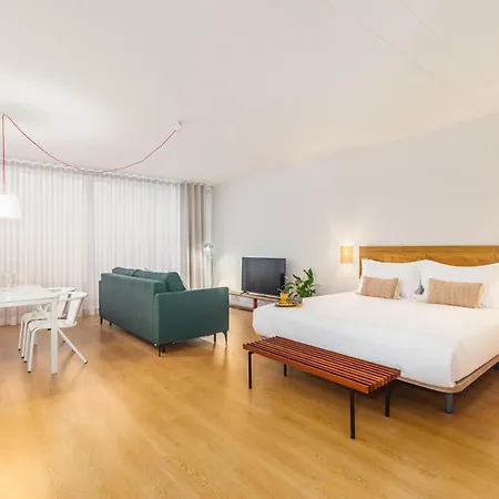 Dream On - Clérigos Lofts Porto