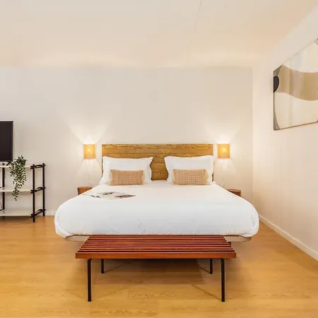 Dream On - Clérigos Lofts Porto
